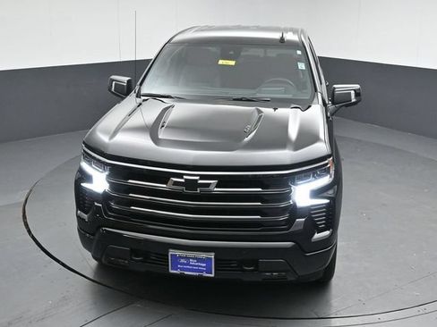 Used 2026 Chevrolet Silverado 1500 High Country w/ Midnight Edition AWD/4WD image 40