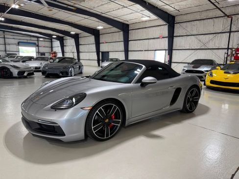 Used 2023 Porsche 718 Boxster GTS RWD image 76