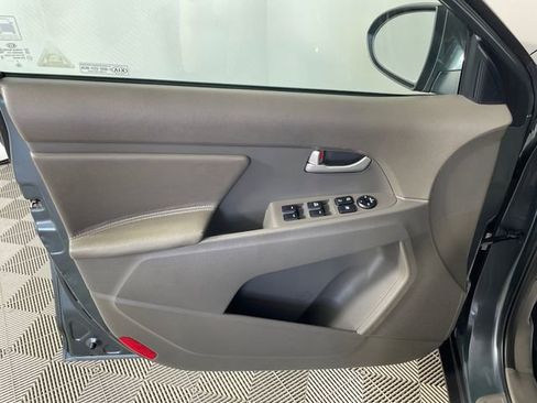 Used 2015 Kia Sportage LX FWD image 15