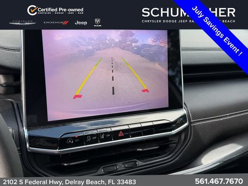 Used 2022 Jeep Compass Latitude FWD image 17