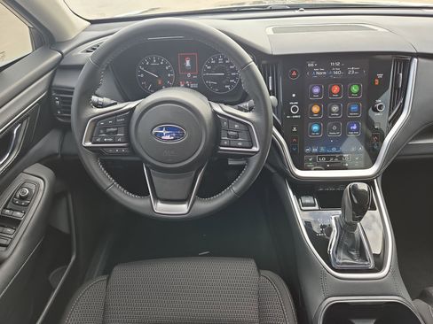 Used 2025 Subaru Outback Premium image 27