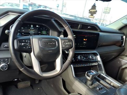 Used 2023 GMC Sierra 1500 Denali w/ Technology Package image 10