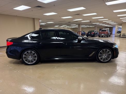 Used 2020 BMW M550i xDrive M550i xDrive w/ Executive Package image 8