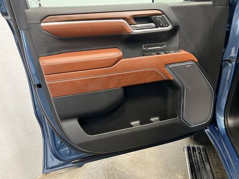 Certified 2025 GMC Sierra 1500 Denali Ultimate image 10