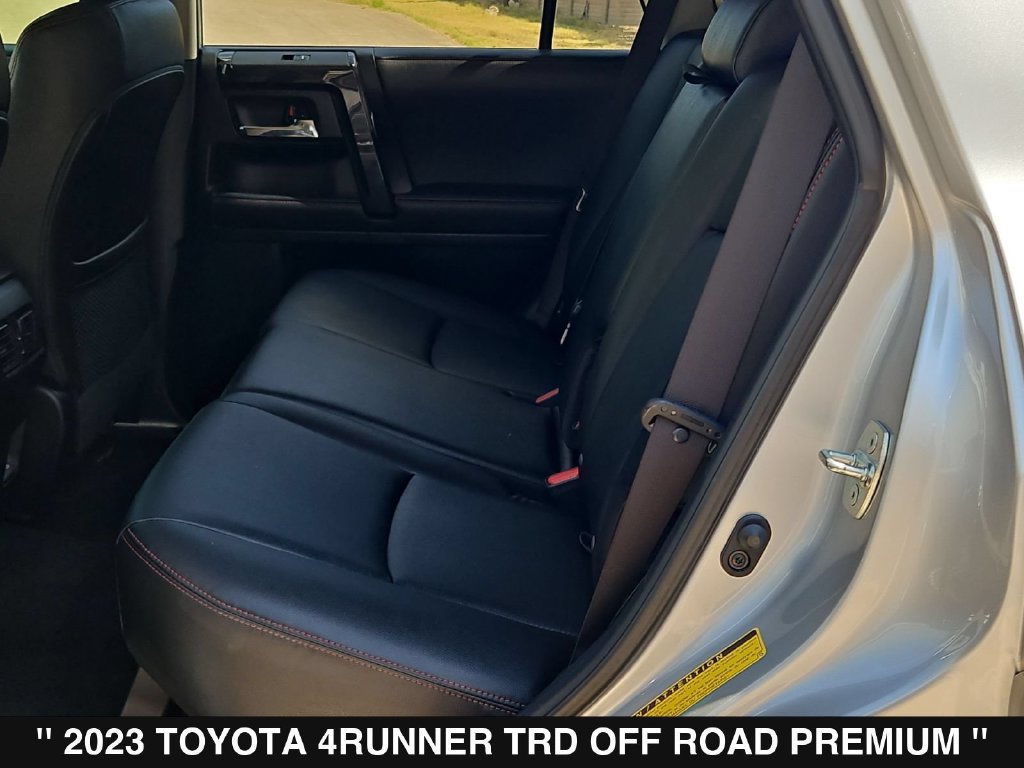 Used 2023 Toyota 4Runner TRD Off-Road Premium w/ Off Road Premium Plus Package AWD/4WD image 17