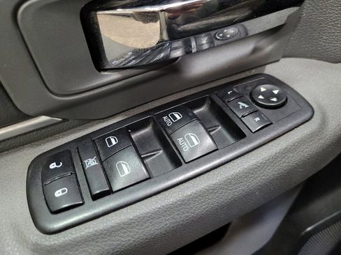 Used 2017 RAM 1500 Big Horn AWD/4WD image 27