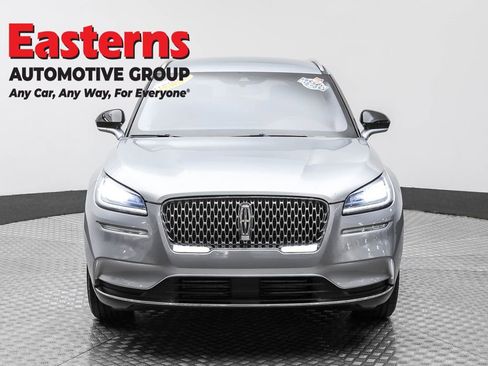 Used 2022 Lincoln Corsair AWD w/ Equipment Group 101A image 2