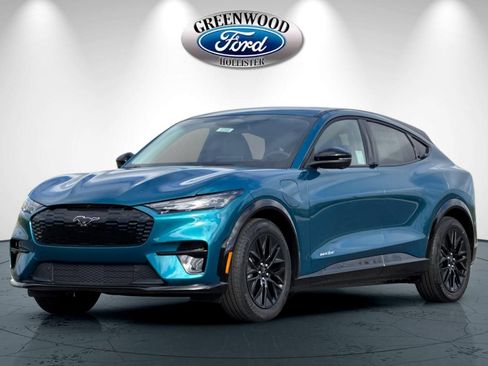 New 2026 Ford Mustang Mach-E Premium w/ Sport Appearance Package RWD image 8