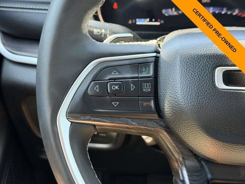 Certified 2023 Jeep Grand Cherokee L Limited w/ Luxury Tech Group II AWD/4WD image 23