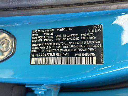 Certified 2021 Porsche Macan image 21