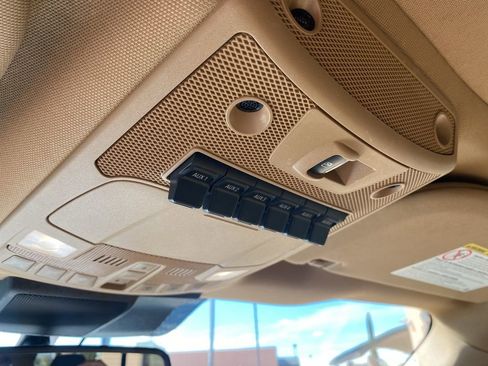 Used 2022 Ford F350 Lariat w/ Lariat Ultimate Package image 42