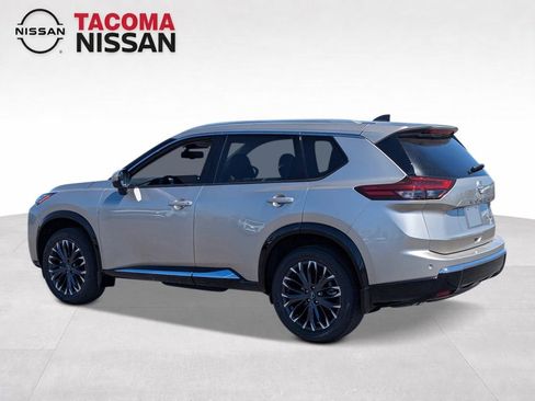 New 2026 Nissan Rogue Platinum AWD/4WD image 3