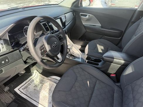 Used 2018 Kia Niro LX image 6