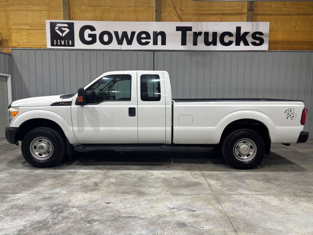 Used 2015 Ford F250 XL w/ Power Equipment Group AWD/4WD image 2