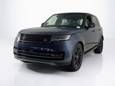 Used 2025 Land Rover Range Rover SE AWD/4WD image 1