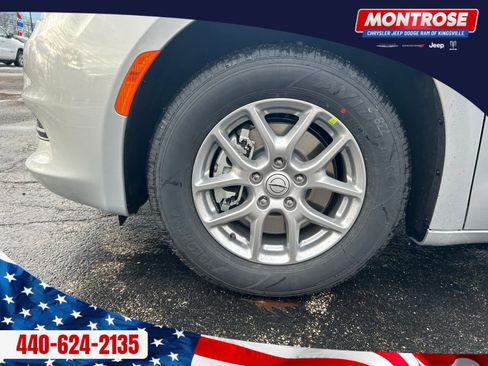 New 2026 Chrysler Voyager LX image 31