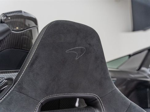 Used 2024 McLaren 750S Spider RWD image 56