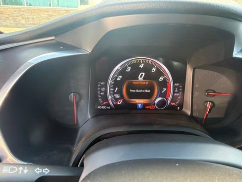 Used 2018 Chevrolet Corvette Stingray Coupe w/ Carbon Flash Badge Package RWD image 10