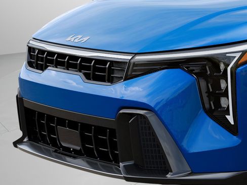 New 2026 Kia K4 GT-Line image 13