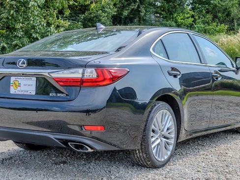 Used 2018 Lexus ES 350 w/ Ultra Luxury Package FWD image 5
