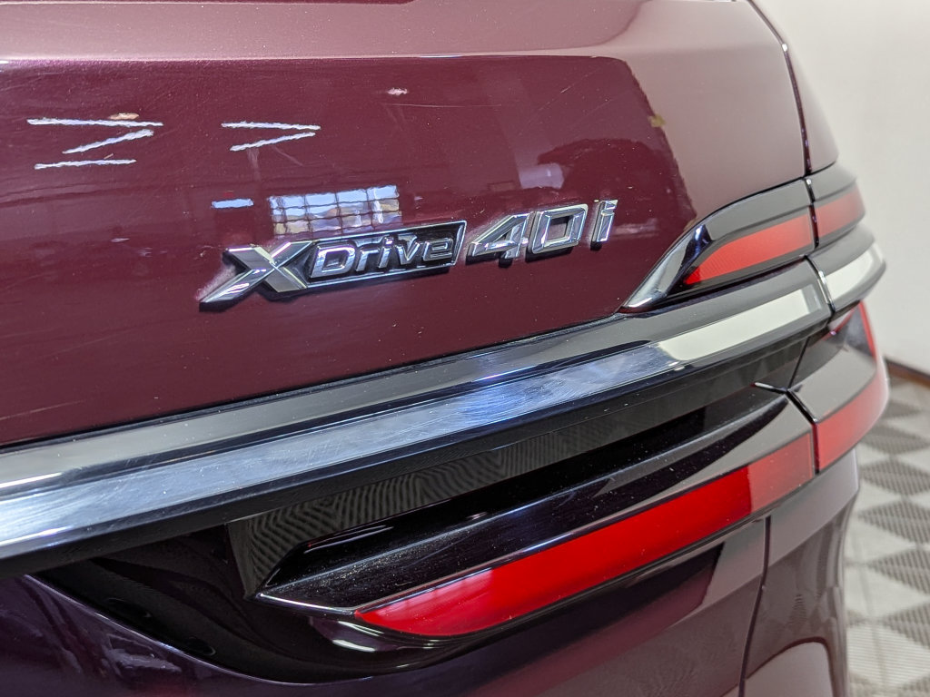 Certified 2024 BMW X7 xDrive40i w/ Executive Package AWD/4WD image 13