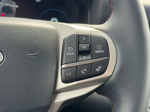 New 2026 Ford Explorer Active image 12