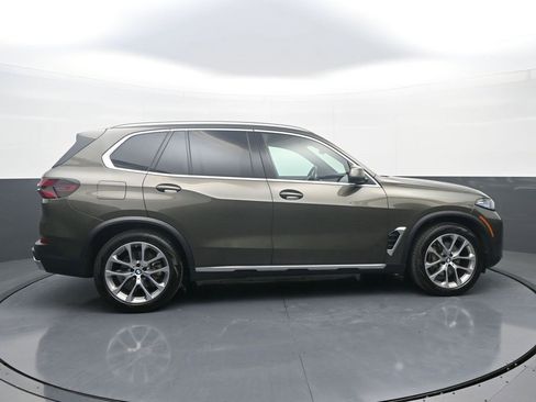 Used 2025 BMW X5 xDrive40i image 8