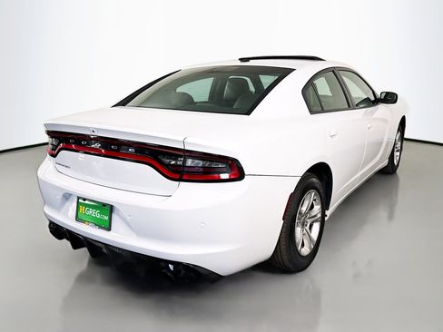 Used 2020 Dodge Charger SXT w/ Leather Interior Group image 10