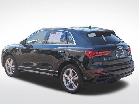 Certified 2024 Audi Q3 2.0T Premium w/ Convenience Package image 5