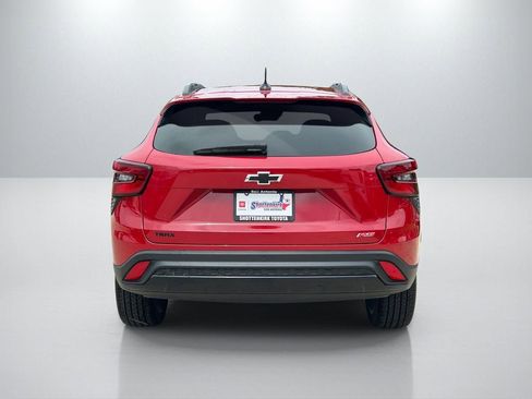 Used 2026 Chevrolet Trax RS w/ Sunroof Package FWD image 6