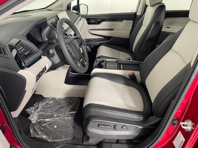 New 2027 Honda Odyssey Elite image 2