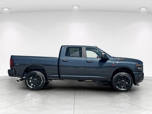 New 2026 RAM 2500 Big Horn AWD/4WD image 8