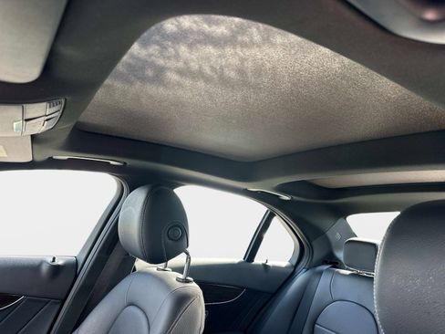 Used 2018 Mercedes-Benz C 300 Sedan image 23