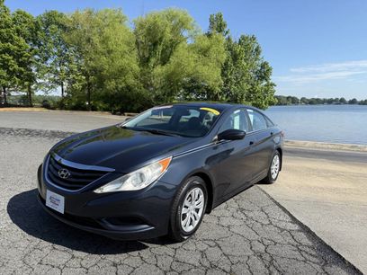 Used 2011 Hyundai Sonata GLS