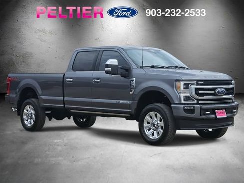 Used 2022 Ford F350 Platinum image 3