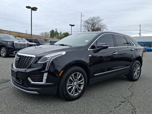 Used 2023 Cadillac XT5 Premium Luxury w/ LPO, Floor Liner Package image 3