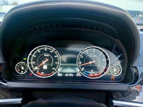 Used 2014 BMW 650i xDrive Convertible image 29