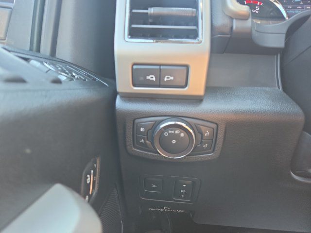 Used 2019 Ford F250 Lariat w/ Lariat Ultimate Package AWD/4WD image 34