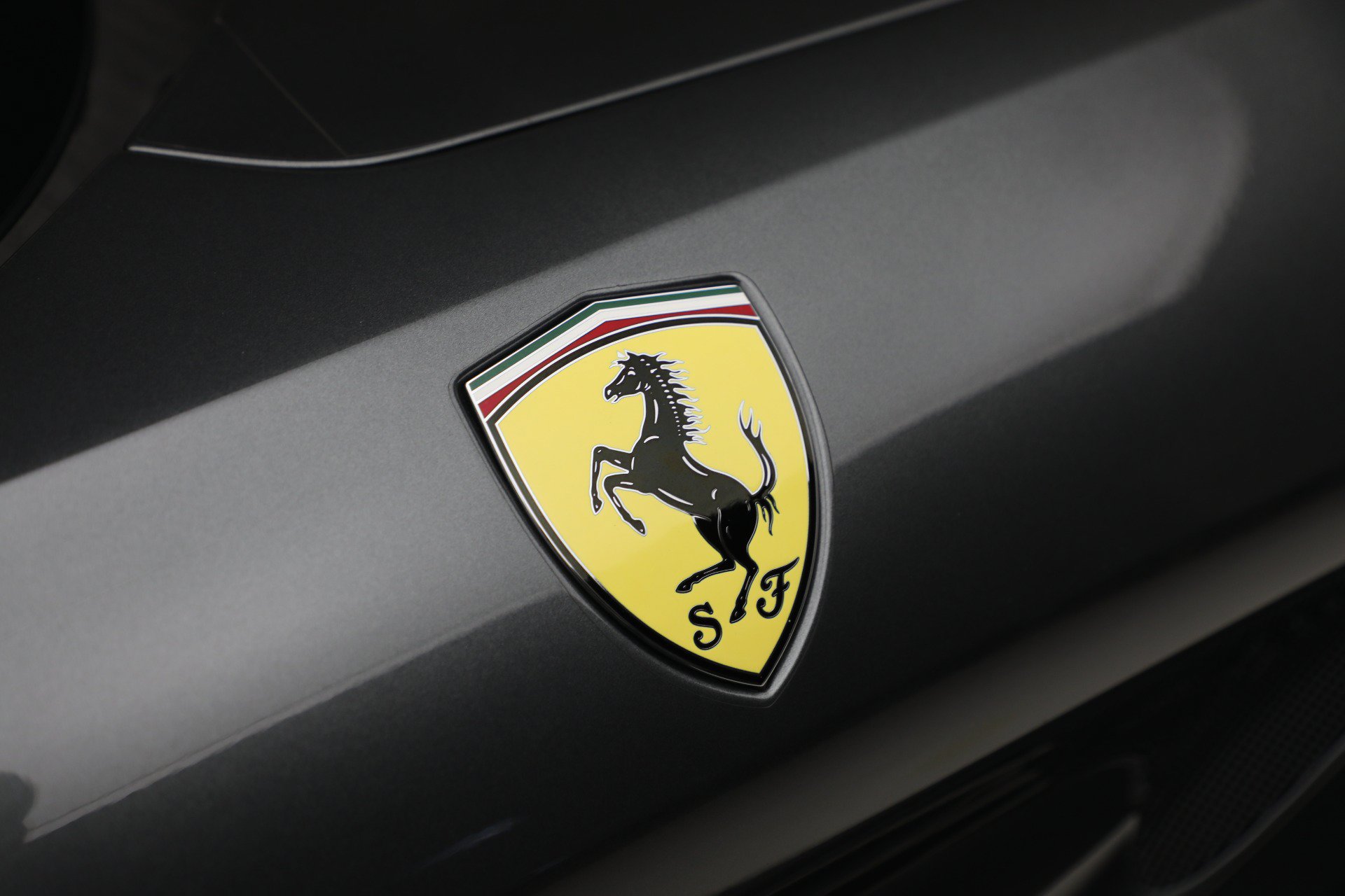 Certified 2015 Ferrari California T RWD image 32