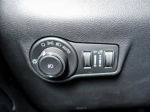 New 2026 Jeep Compass Latitude w/ Quick Order Package 29K image 18