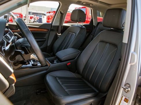 Used 2023 Audi Q5 2.0T Premium Plus image 12