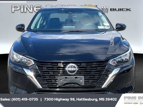 Used 2024 Nissan Sentra SV FWD image 3
