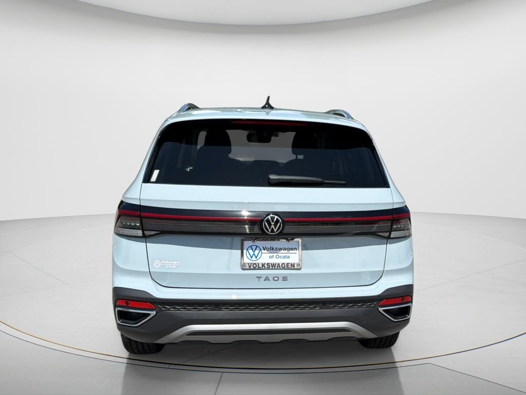 New 2026 Volkswagen Taos SE FWD image 6