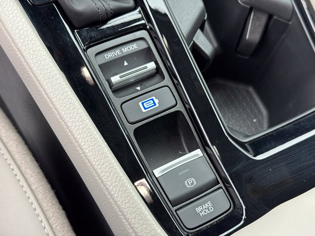 Certified 2025 Honda Accord EX-L image 22