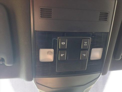 Certified 2023 Volkswagen Jetta Sport image 22