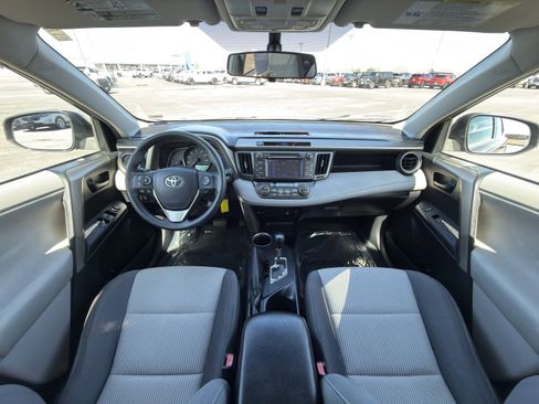 Used 2013 Toyota RAV4 XLE image 11