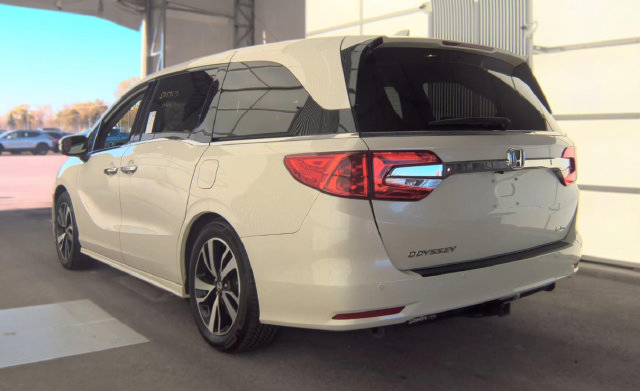 Used 2019 Honda Odyssey Elite image 6