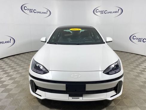 Used 2025 Hyundai Ioniq 6 Limited AWD/4WD image 2