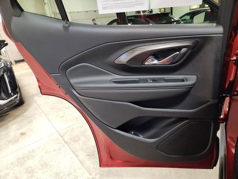 Certified 2024 GMC Terrain SLE w/ Driver Convenience Package image 24