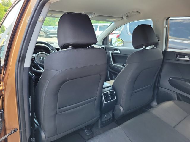 Used 2019 Kia Sportage LX FWD image 14